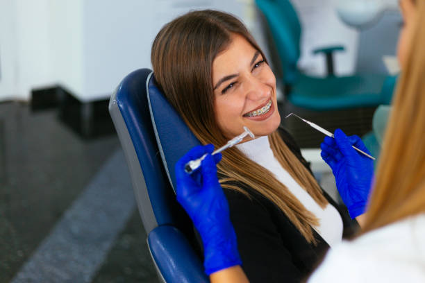 Best Tooth Extraction  in Candlewick Lake, IL